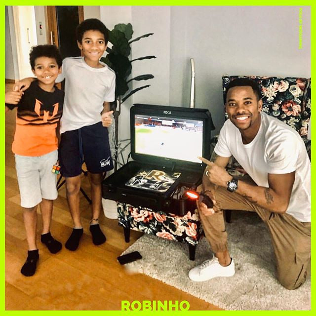 Robinho is #POGAMER: We present!