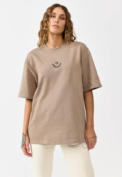 Camiseta Desert Taupe